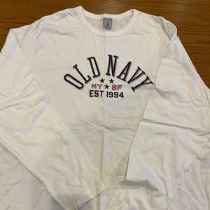 Old Navy Long Sleeve T-Shirt